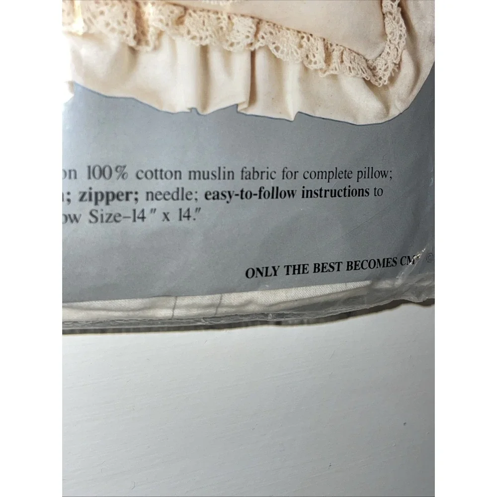 Columbia Minerva nip columbia